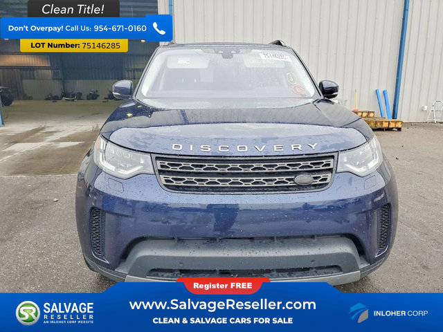 Used 2017 Land Rover Discovery SE AWD/4WD image 7