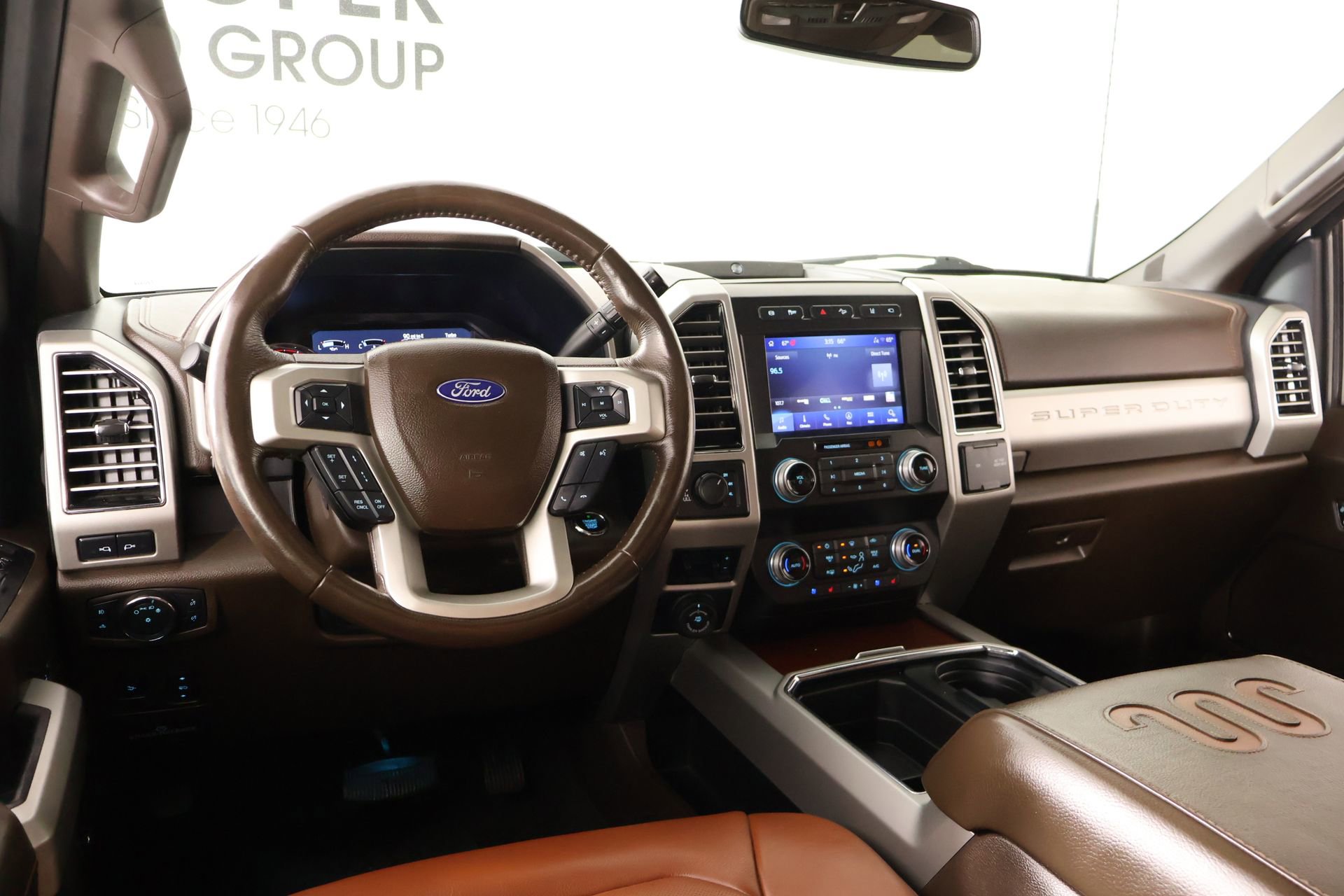 Used 2021 Ford F250 King Ranch w/ King Ranch Ultimate Package AWD/4WD image 2