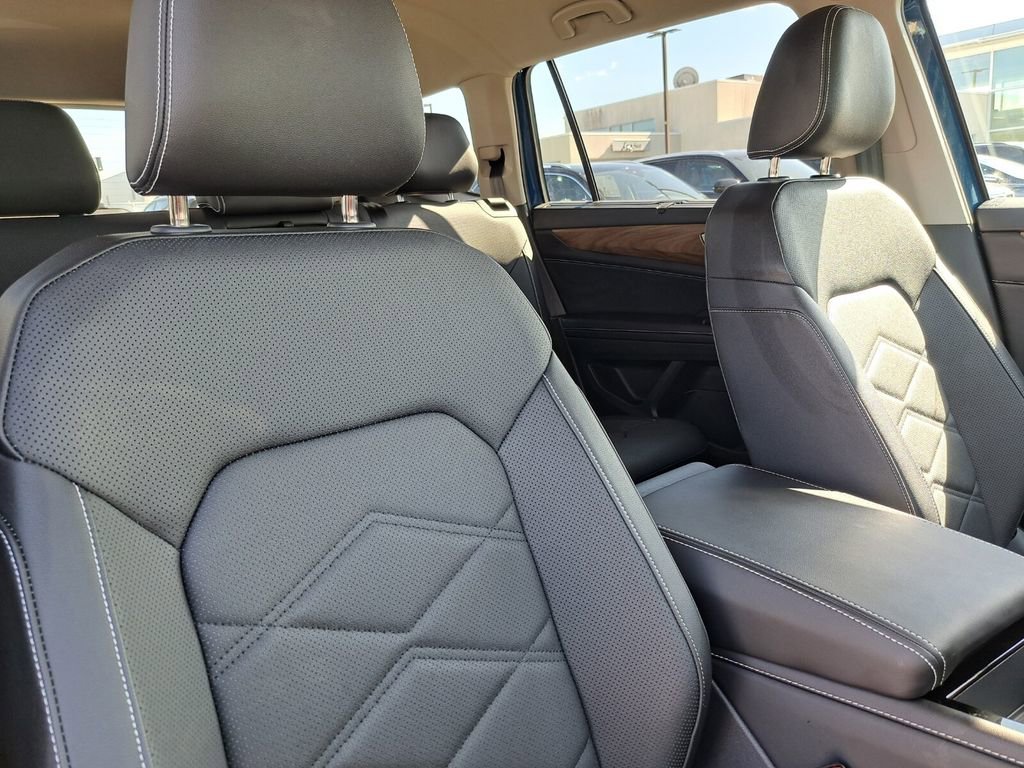 Used 2026 Volkswagen Atlas SE image 19