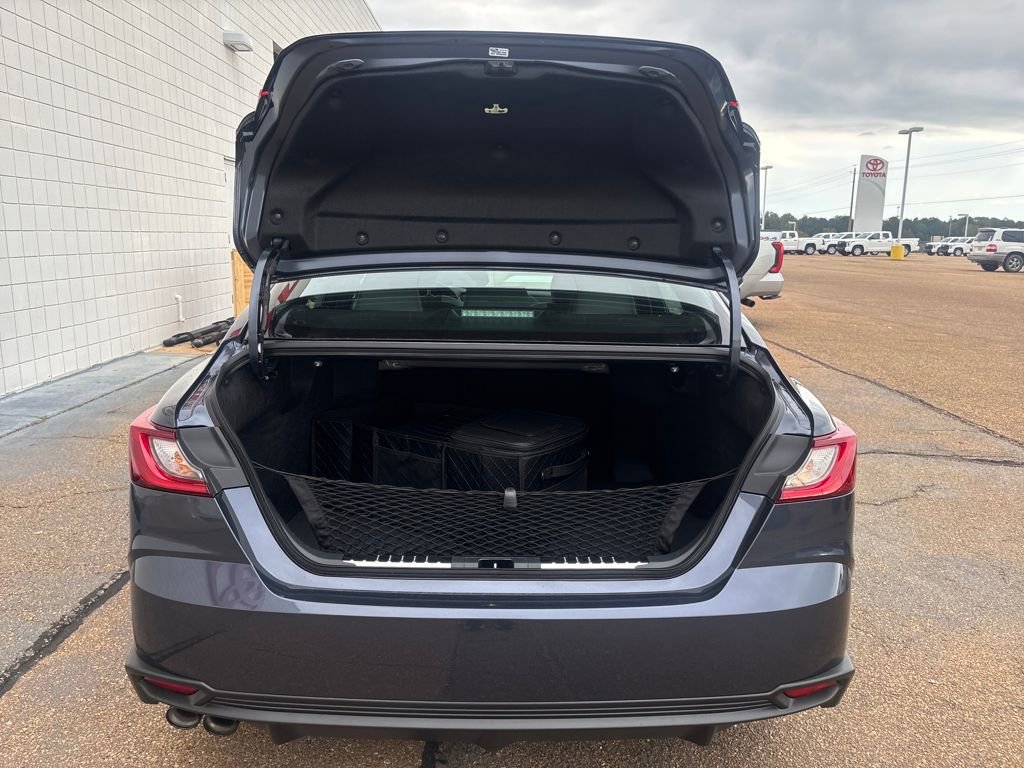 New 2026 Toyota Camry SE image 30