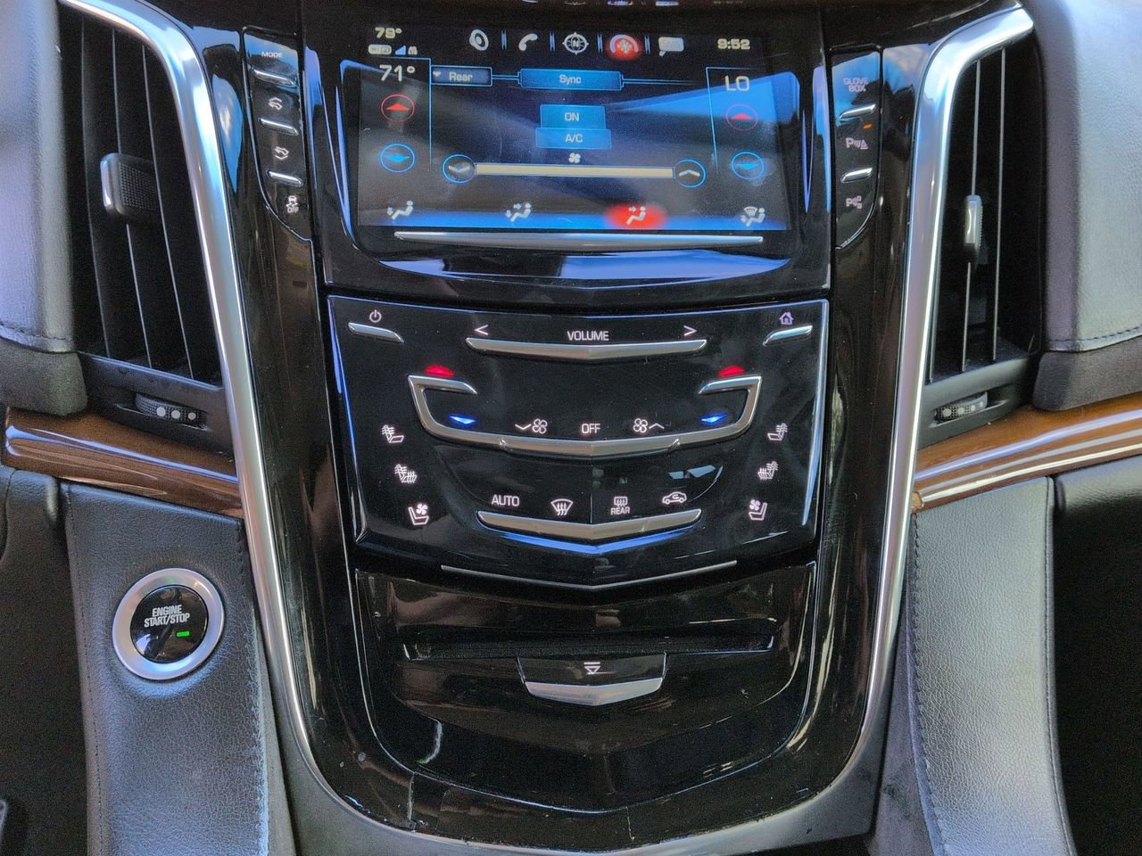 Used 2019 Cadillac Escalade 2WD image 15