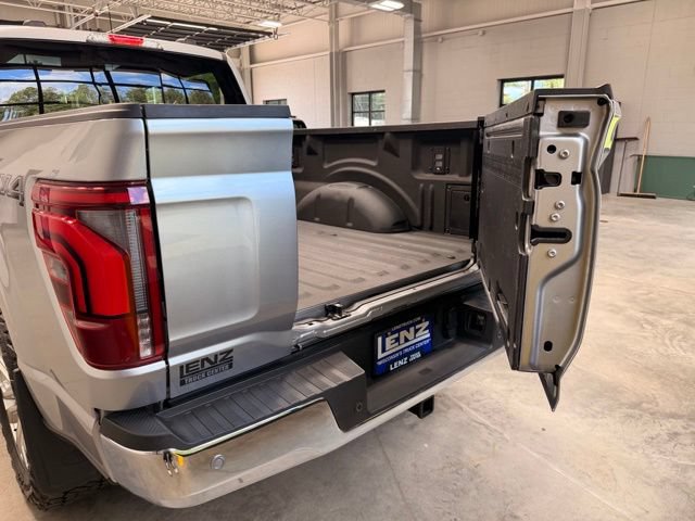 Used 2025 Ford F150 Lariat w/ Equipment Group 502A High AWD/4WD image 7
