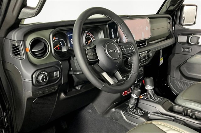 New 2025 Jeep Gladiator Mojave w/ Safety Group image 8