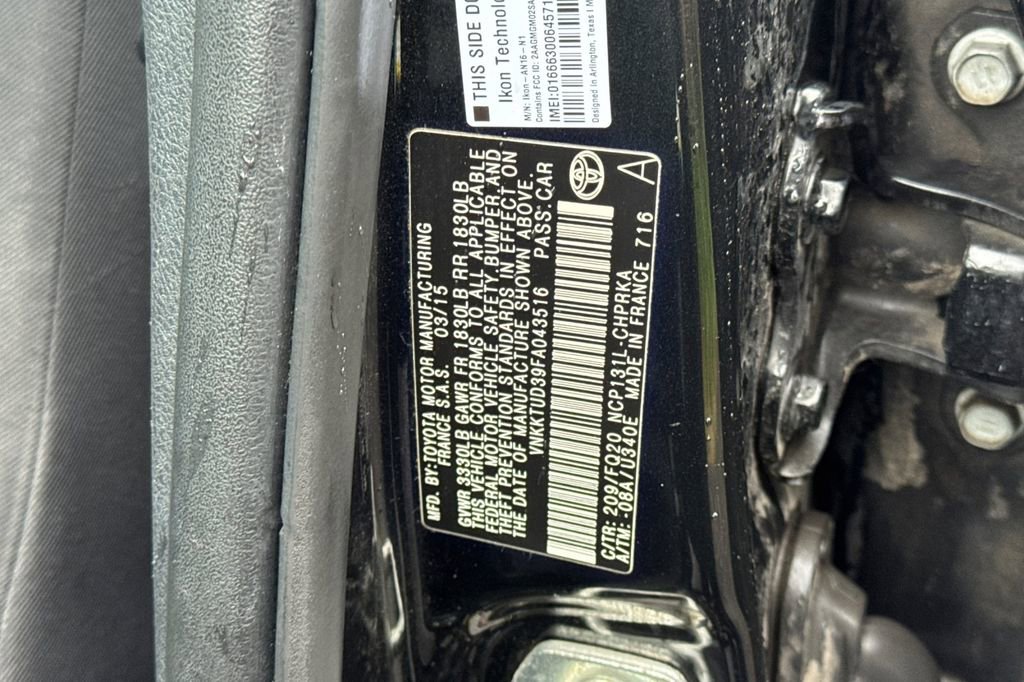 Used 2015 Toyota Yaris L FWD image 25