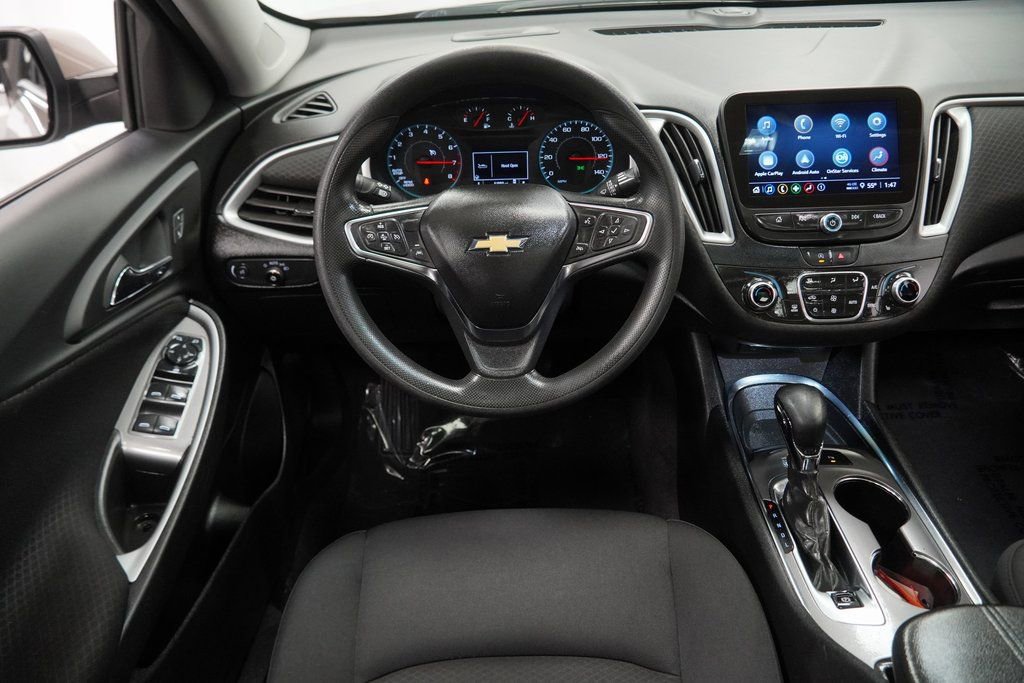 Used 2024 Chevrolet Malibu LT image 23