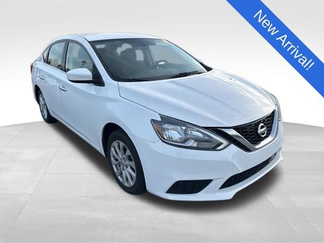 Used 2019 Nissan Sentra SV image 1