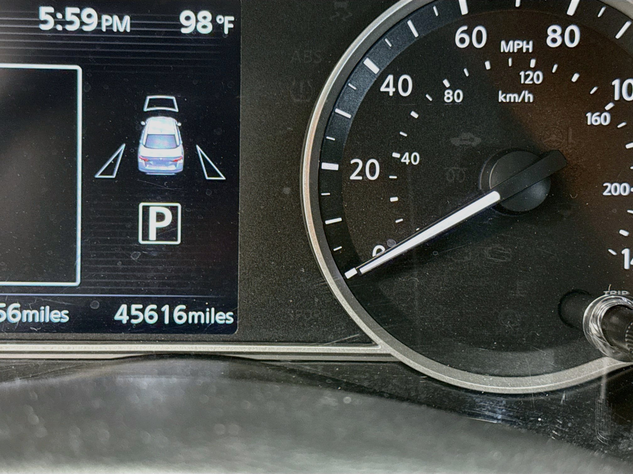 Used 2025 Nissan Versa SV FWD image 19