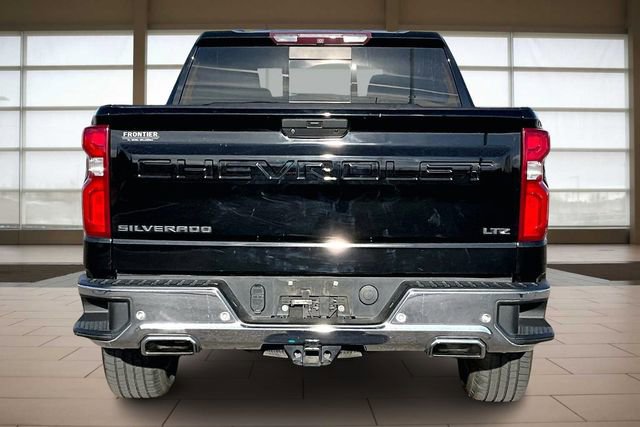Used 2019 Chevrolet Silverado 1500 LTZ w/ LTZ Premium Package image 4