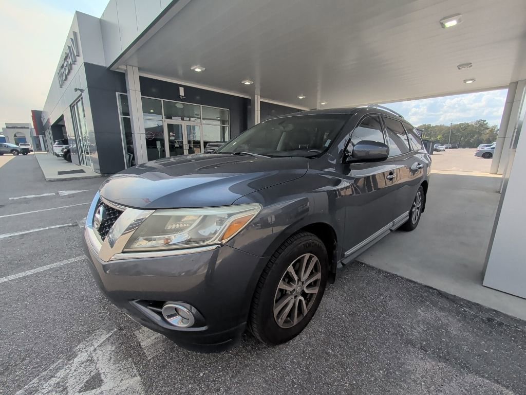 Used 2014 Nissan Pathfinder SL w/ SL Premium Package image 1