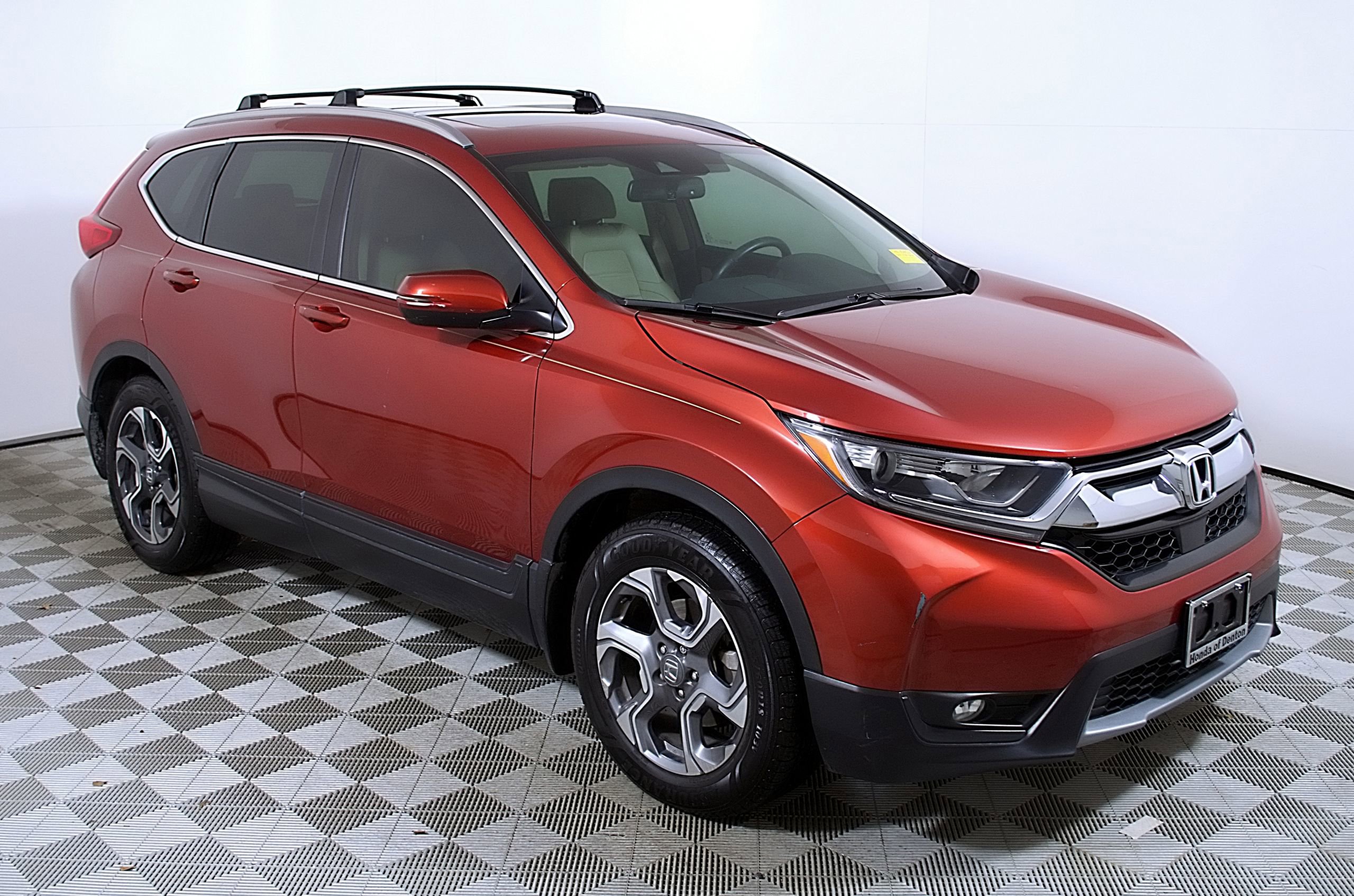 Used 2017 Honda CR-V EX-L image 6
