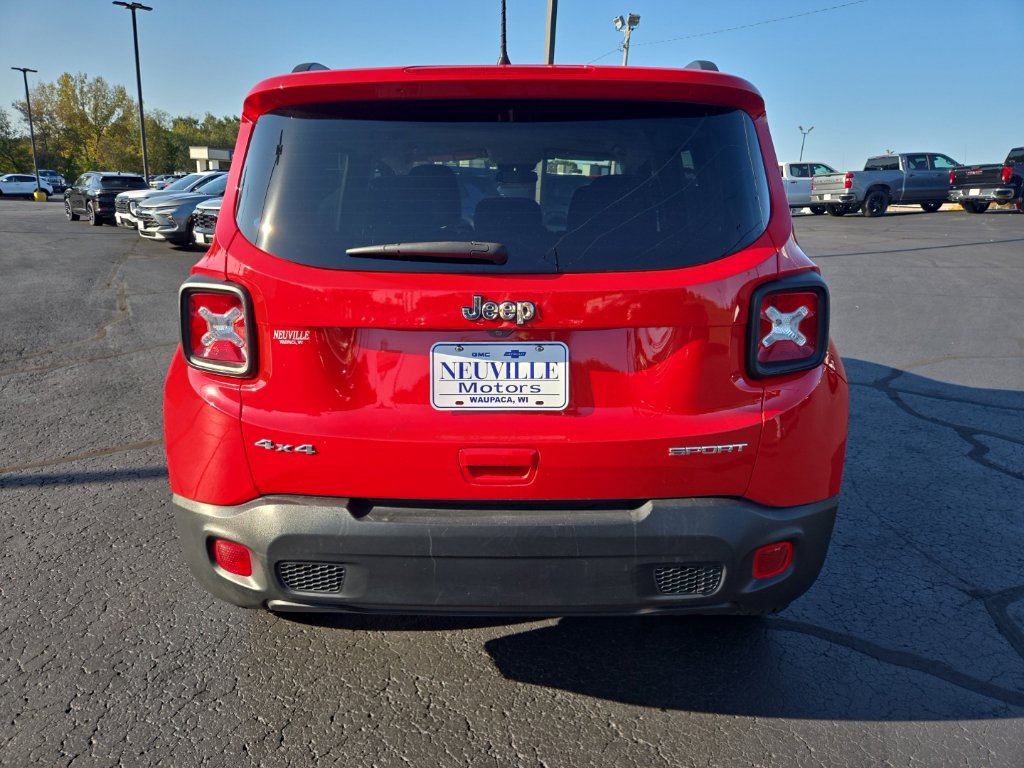 Used 2020 Jeep Renegade Sport w/ Sport Appearance Group AWD/4WD image 5