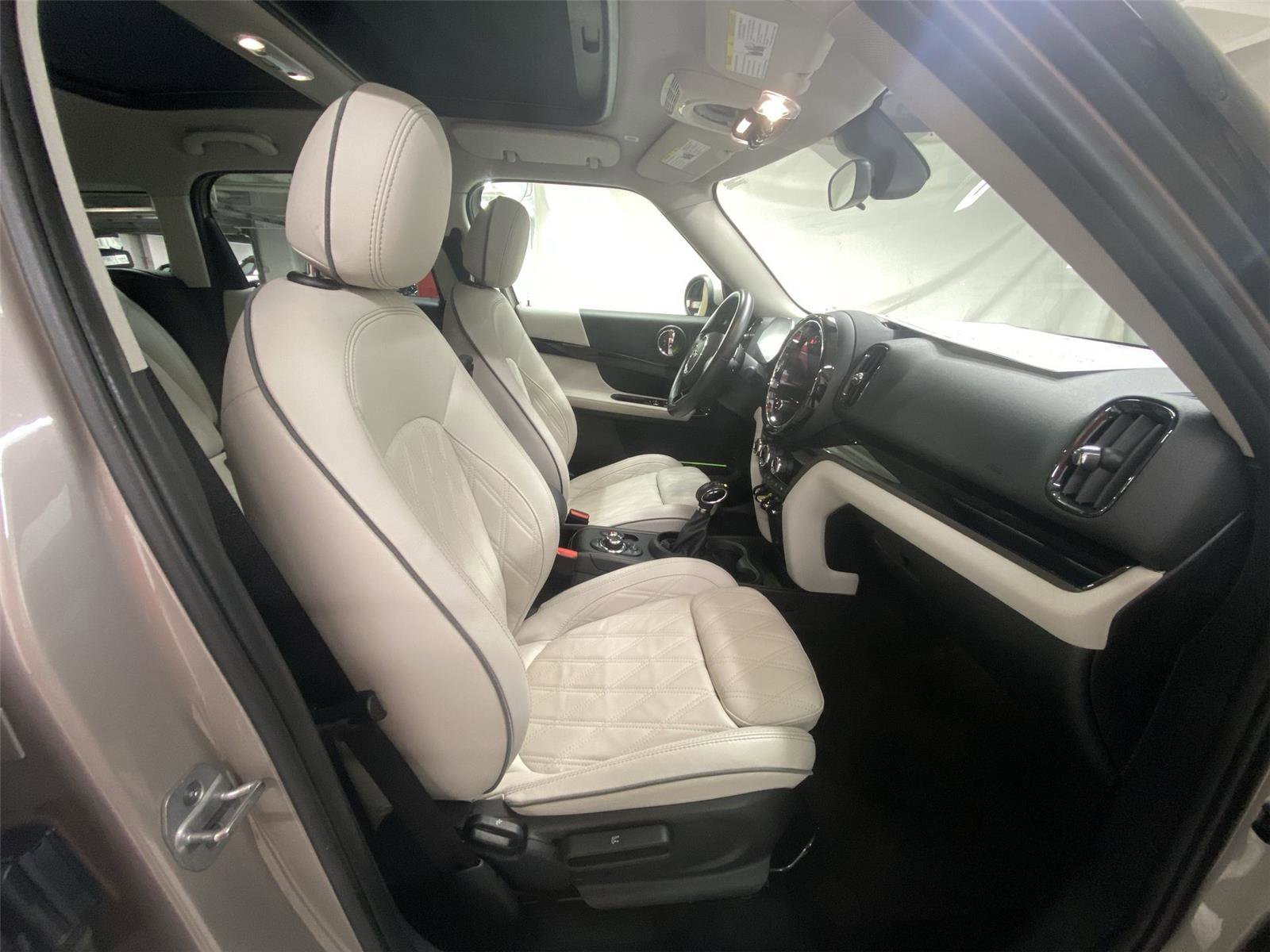 Used 2023 MINI Cooper Countryman SE w/ Signature Upholstery Package AWD/4WD image 30