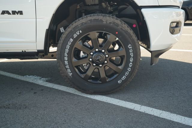 New 2026 RAM 2500 Laramie AWD/4WD image 46