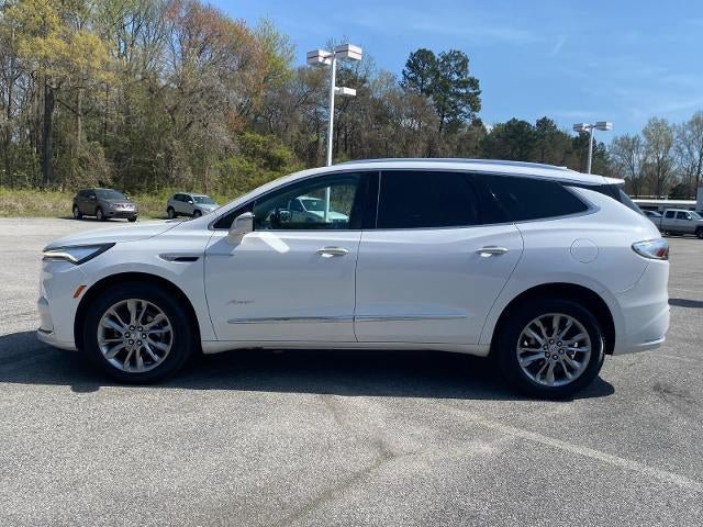 Used 2023 Buick Enclave Avenir w/ Trailering Package, 5000 lbs. FWD image 6