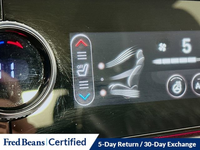 Used 2023 Genesis GV70 3.5T Sport w/ Sport Prestige Package image 23