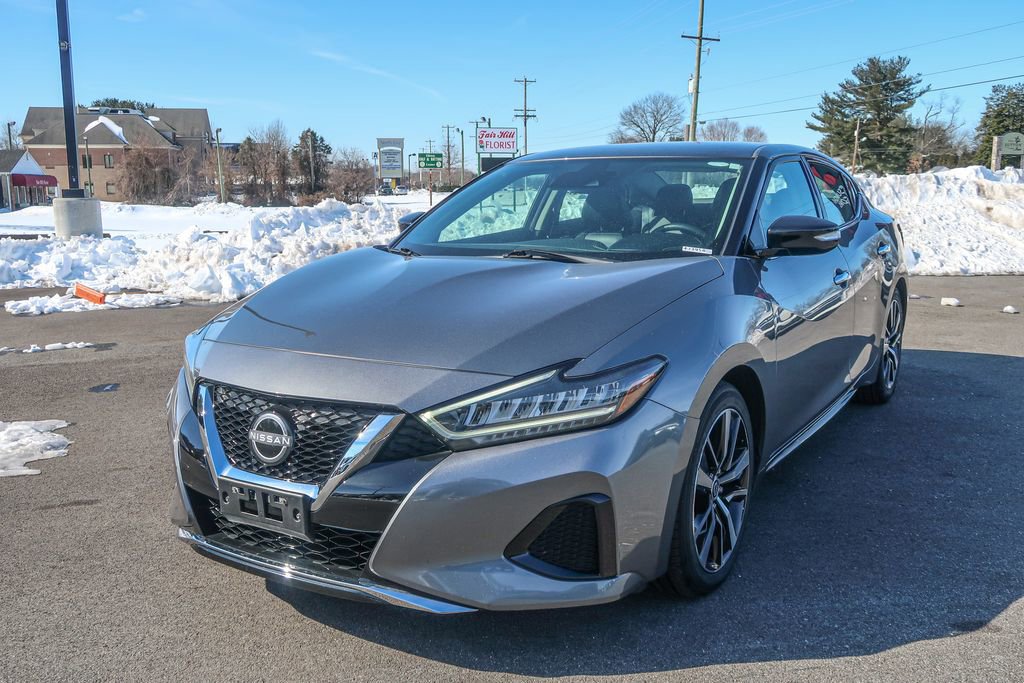 Used 2023 Nissan Maxima SV w/ Floor Mat Group image 5