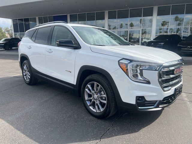Used 2024 GMC Terrain AT4