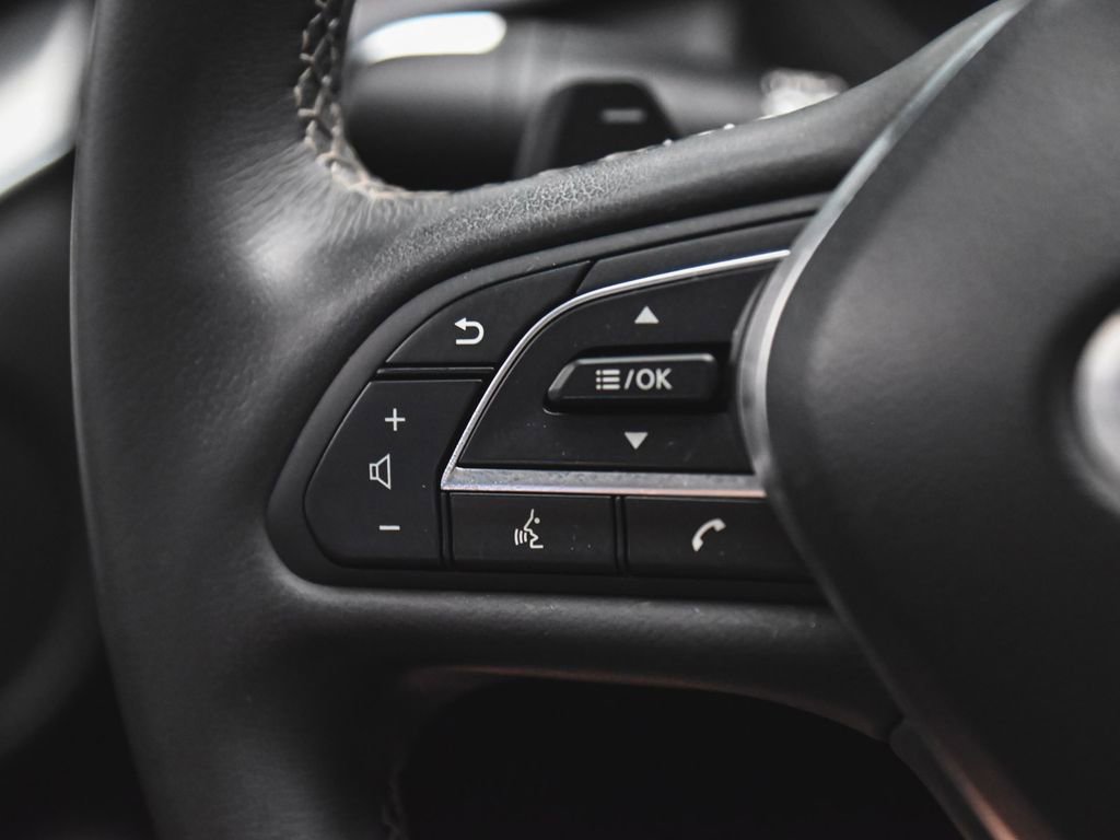 Used 2023 INFINITI QX55 Luxe w/ Cargo Package image 29