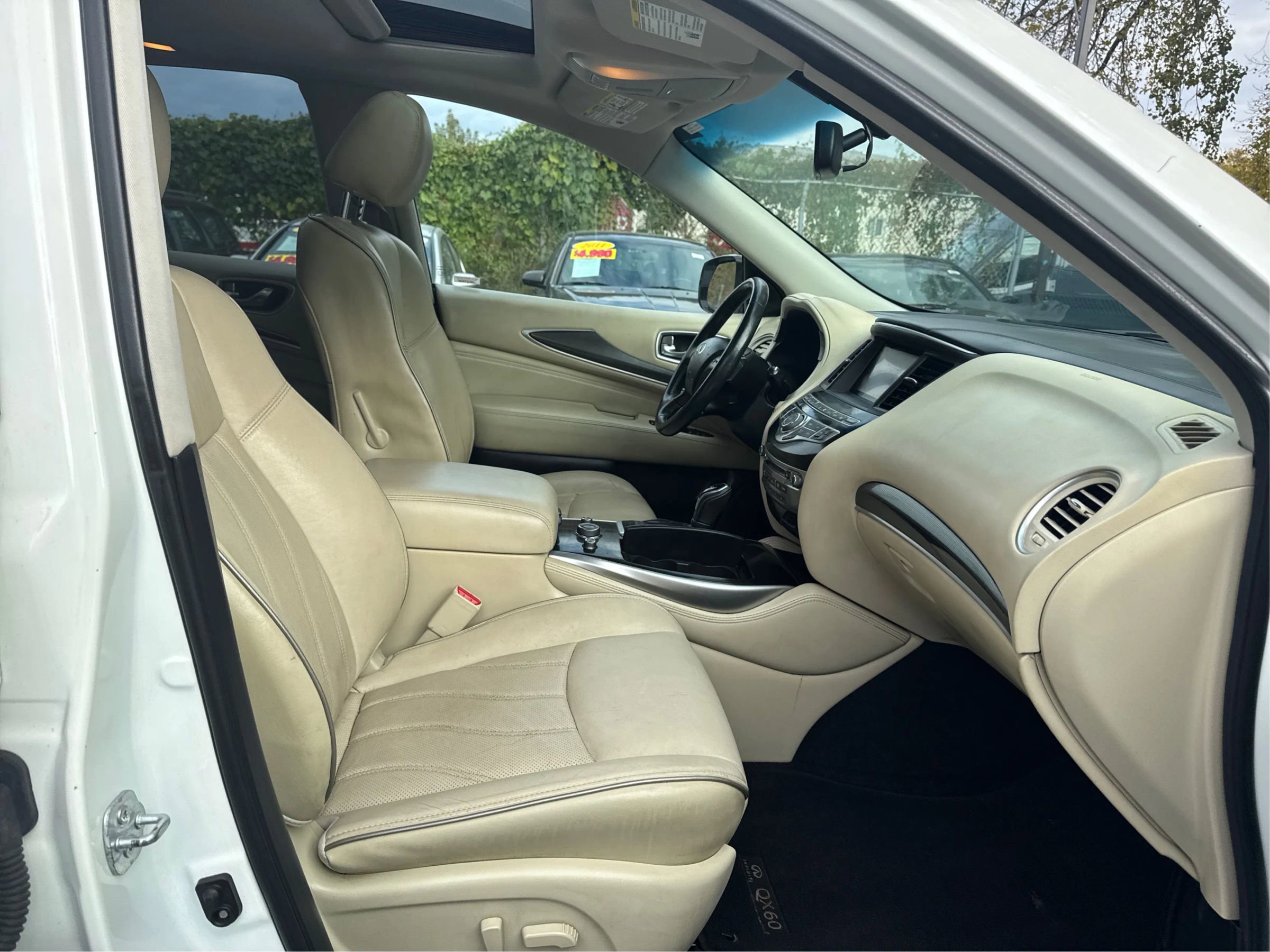 Used 2016 INFINITI QX60 FWD image 23