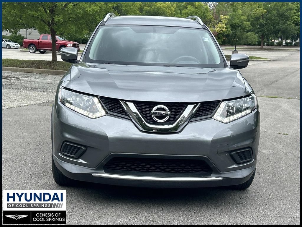 Used 2015 Nissan Rogue SV FWD image 2