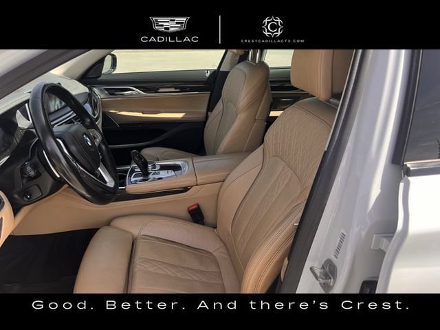 Used 2022 BMW 740i RWD image 25