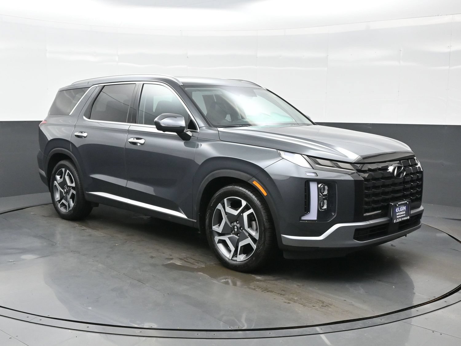Certified 2023 Hyundai Palisade SEL w/ Winter Package AWD/4WD image 8
