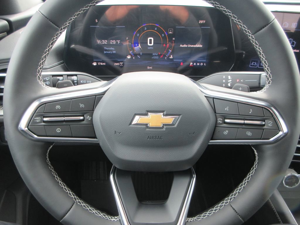 New 2026 Chevrolet Traverse LT w/ Sun and Wheel Package image 23