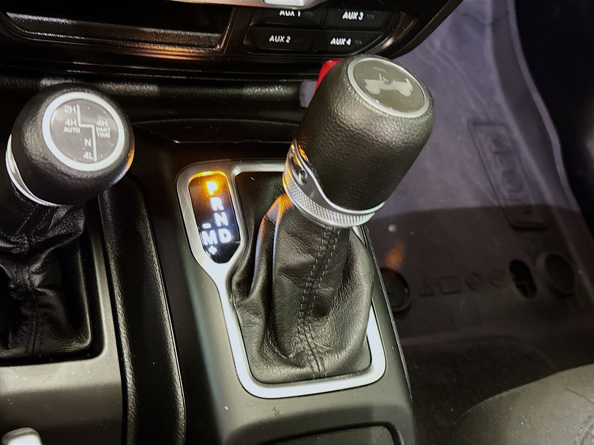 Used 2023 Jeep Wrangler Unlimited image 25