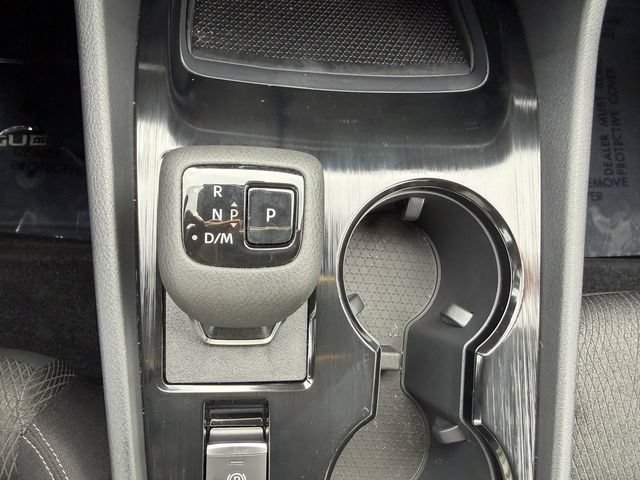 Used 2026 Nissan Rogue SV FWD image 17