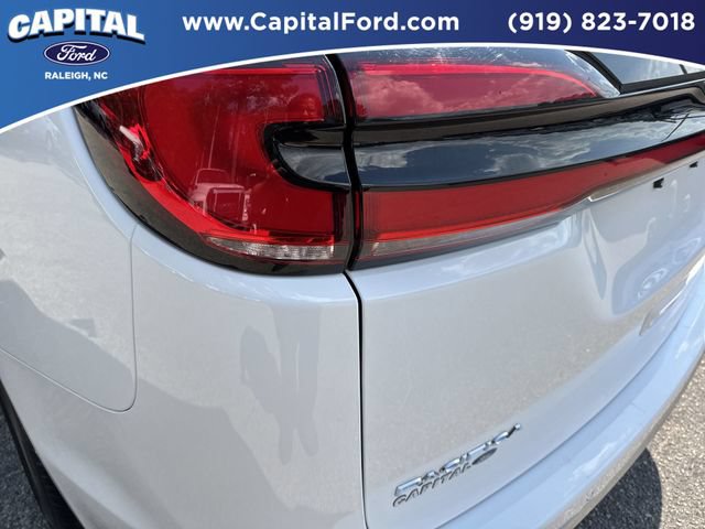 Used 2024 Chrysler Pacifica Limited FWD image 15