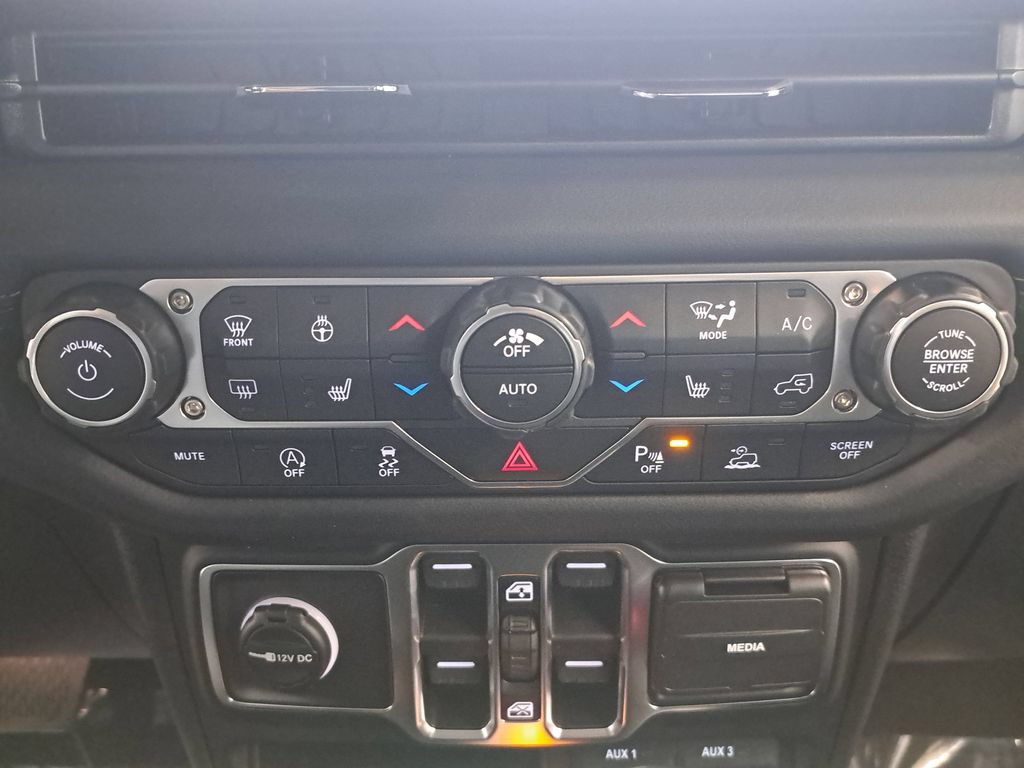 New 2026 Jeep Gladiator Sport AWD/4WD image 21
