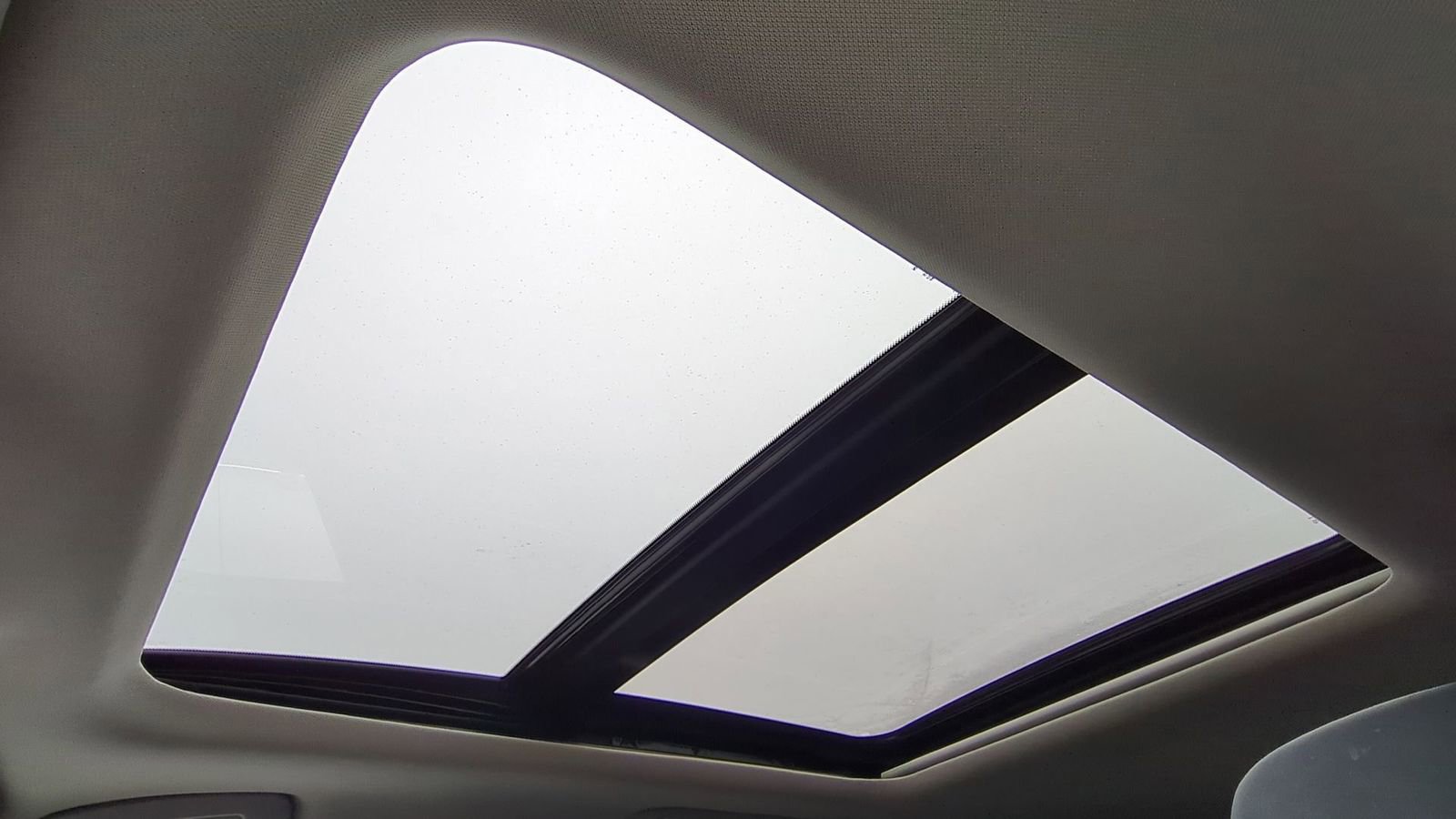 Used 2023 INFINITI QX60 Luxe image 16