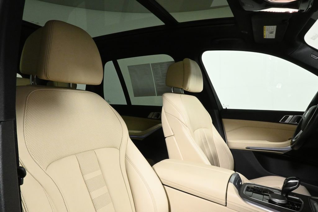 Used 2021 BMW X5 xDrive40i w/ Convenience Package image 34