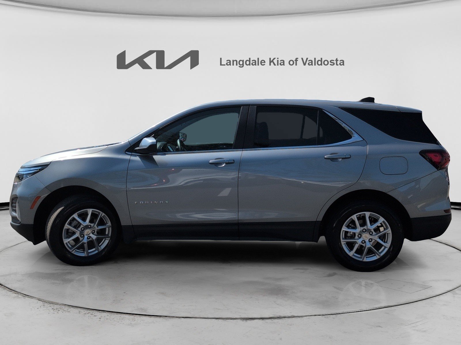 Used 2024 Chevrolet Equinox LT AWD/4WD image 10