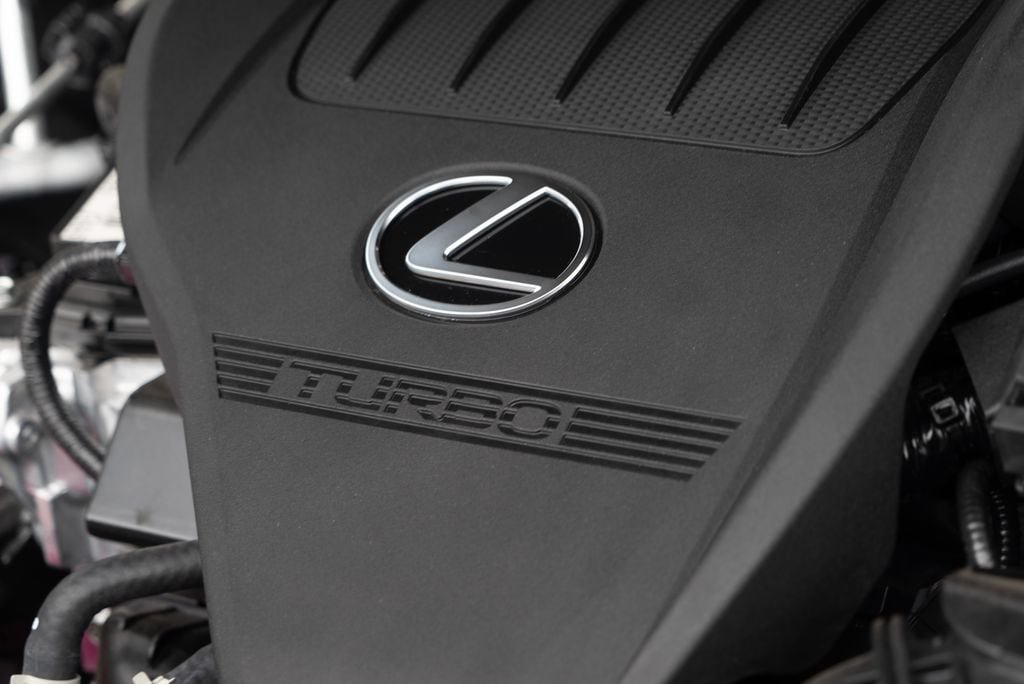 New 2026 Lexus TX 500h AWD w/ Technology Package image 5