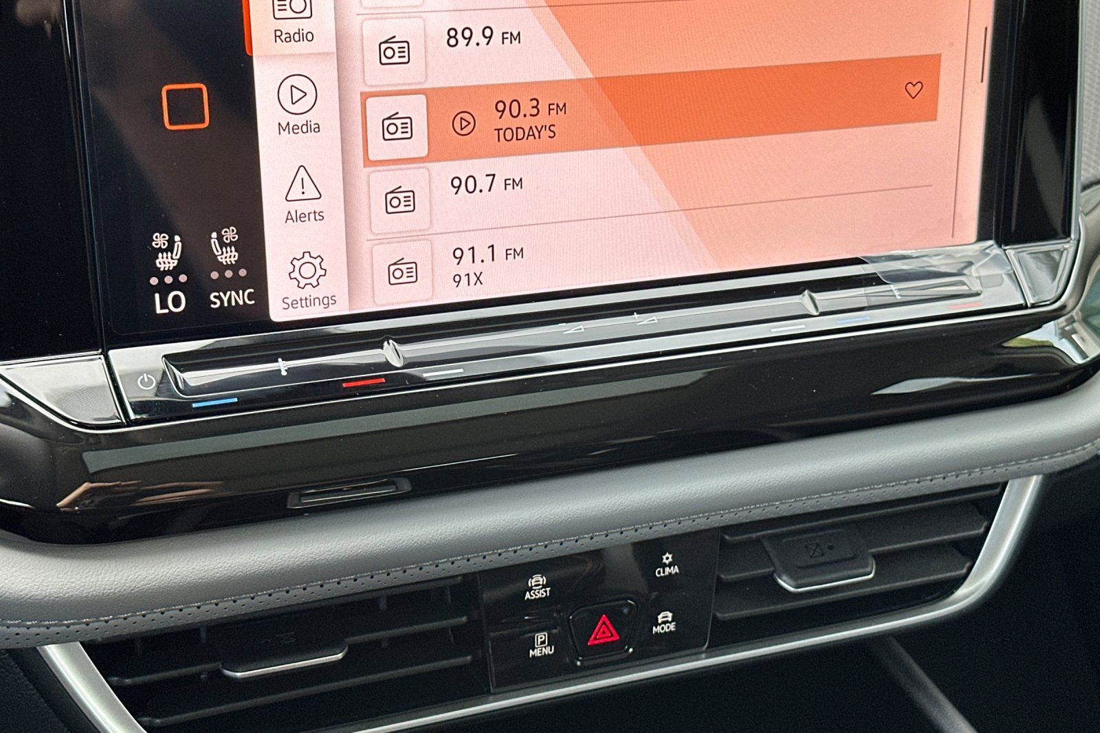 New 2026 Volkswagen Atlas Peak Edition AWD/4WD image 19