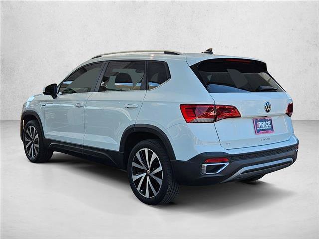 Used 2022 Volkswagen Taos SE FWD image 8
