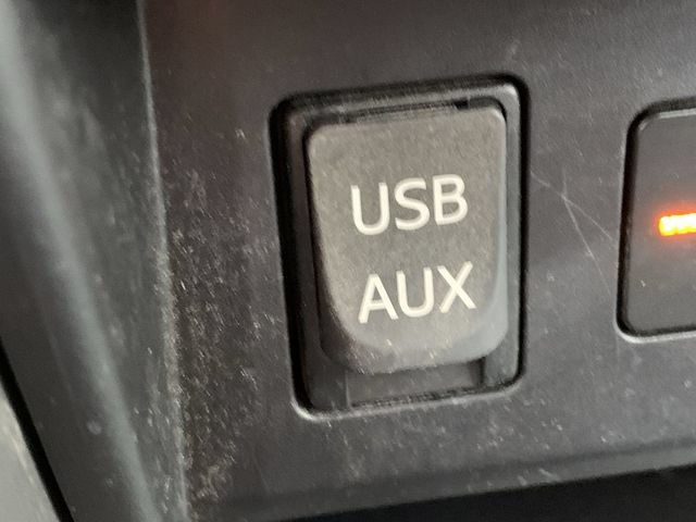 Used 2017 Toyota 4Runner Limited AWD/4WD image 26