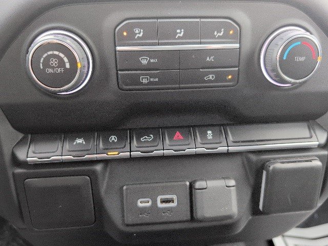 Certified 2022 Chevrolet Silverado 1500 Custom image 18