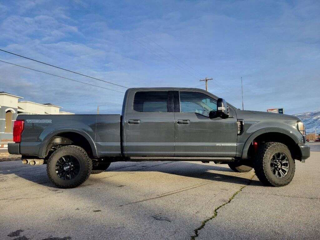 Used 2021 Ford F350 Lariat AWD/4WD image 16