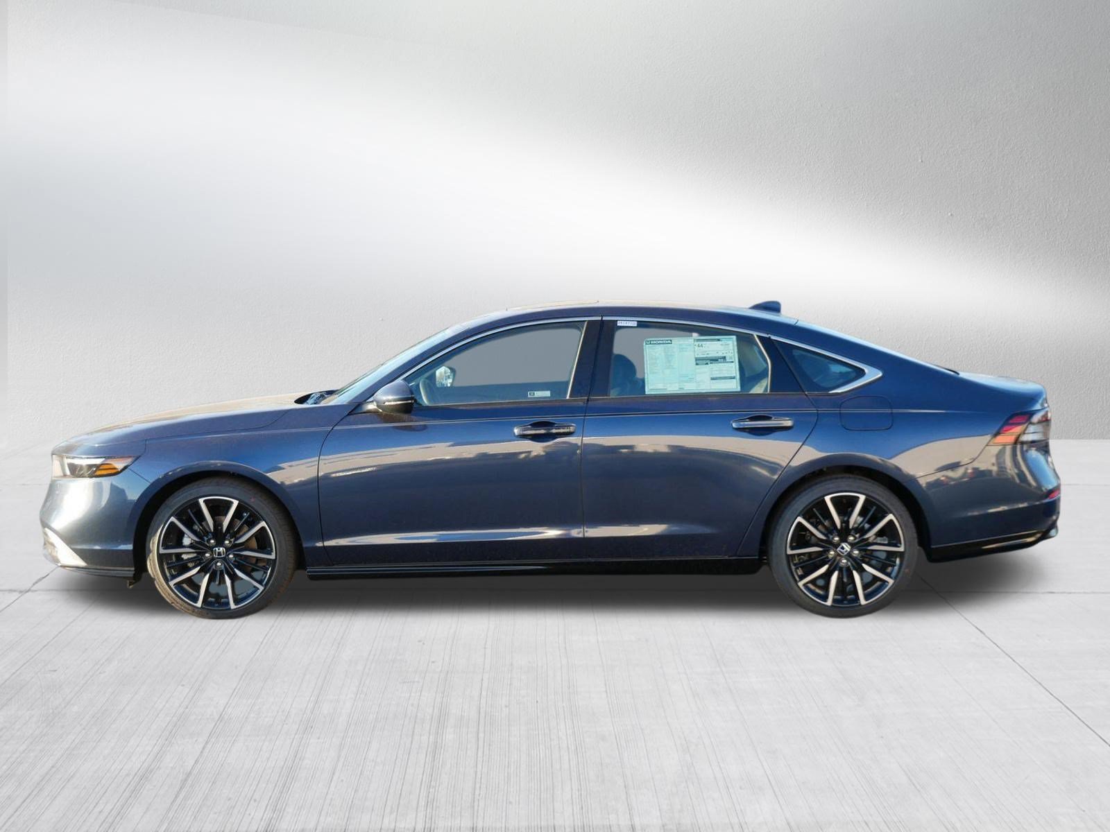 New 2026 Honda Accord Touring image 4