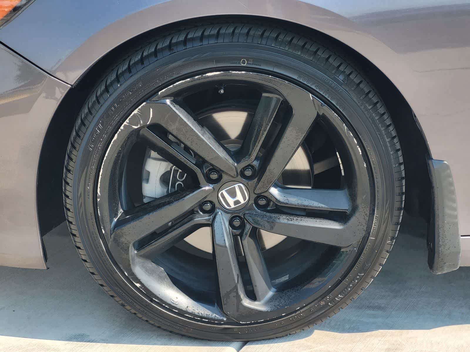 Used 2019 Honda Accord Sport image 9