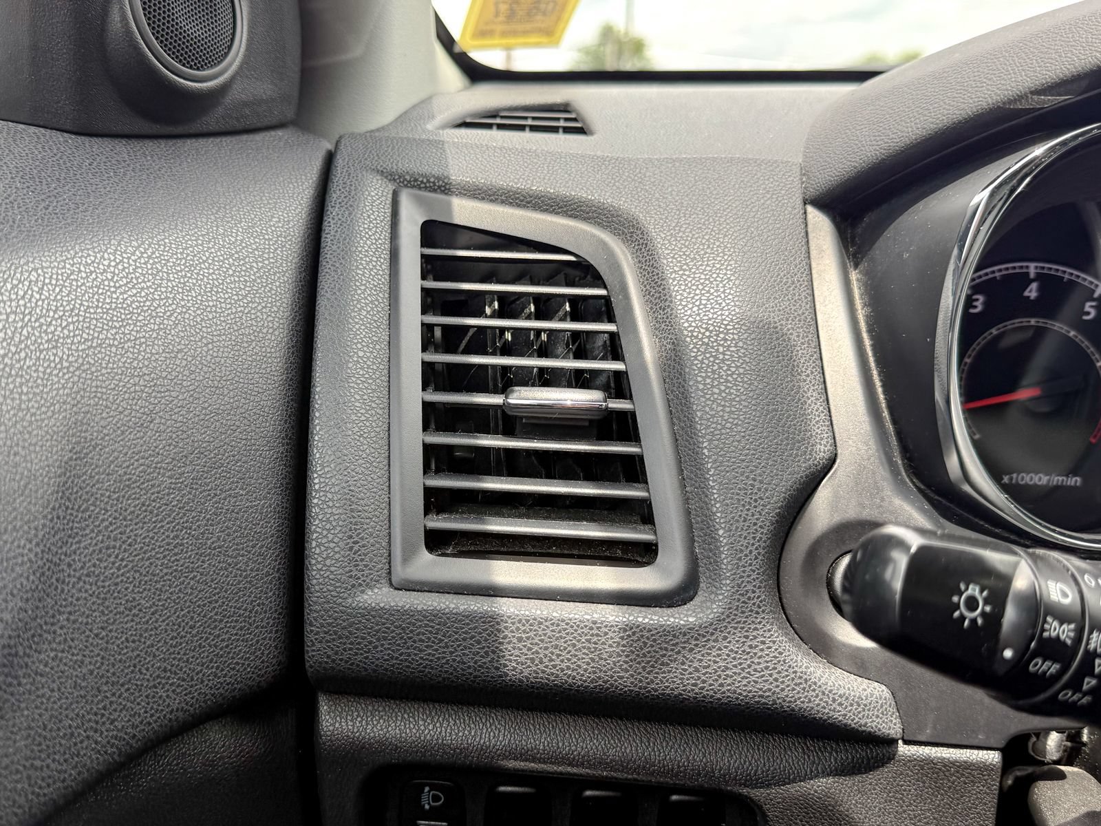 Used 2018 Mitsubishi Outlander Sport LE AWD/4WD image 39