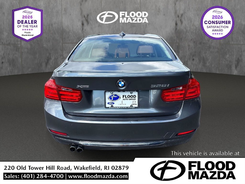 Used 2013 BMW 328i xDrive Sedan AWD/4WD image 4
