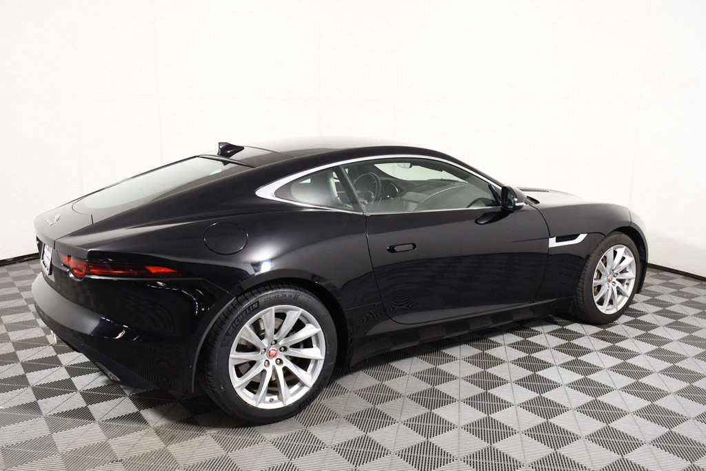 Used 2018 Jaguar F-TYPE Coupe RWD image 7