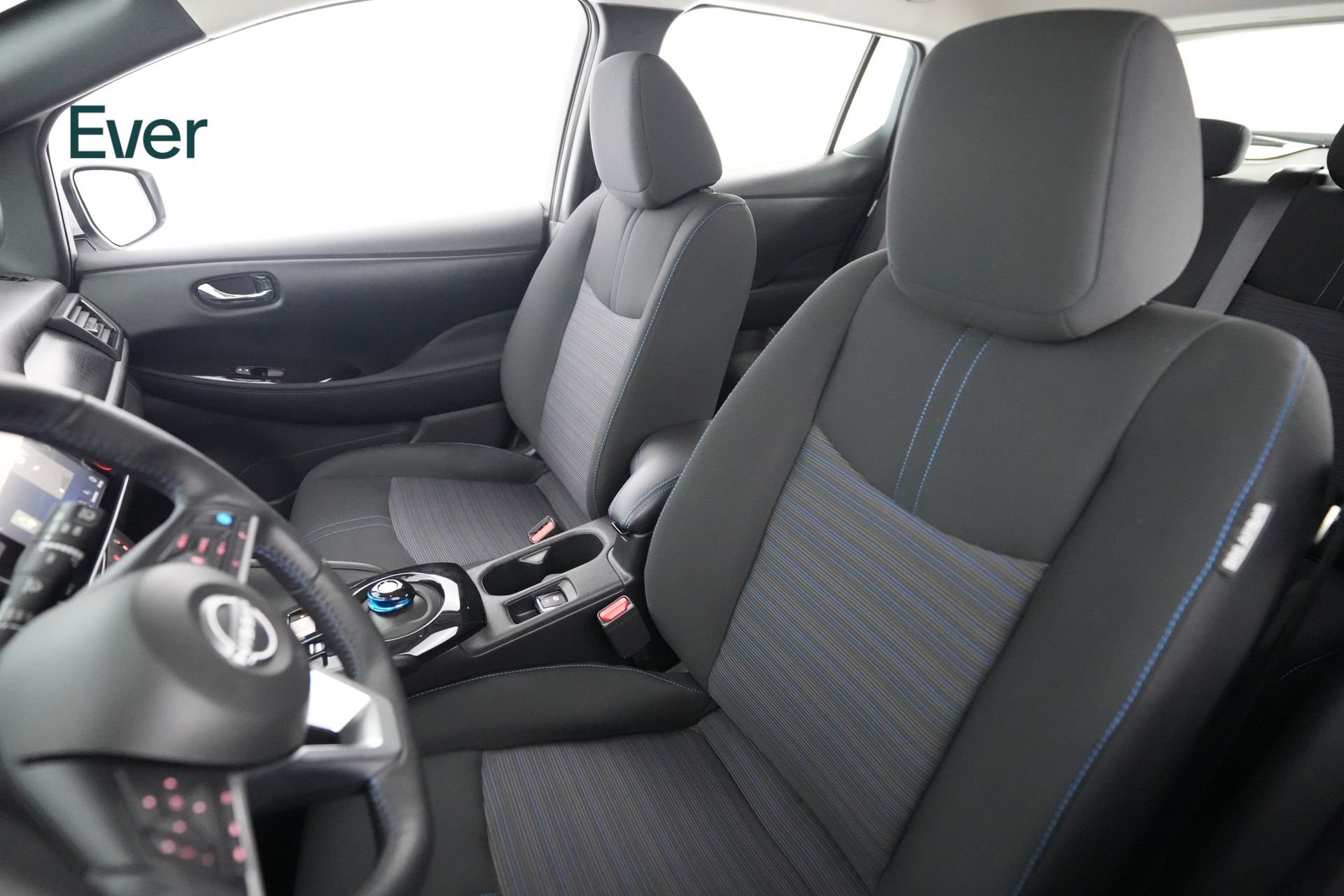 Used 2024 Nissan Leaf SV Plus FWD image 4