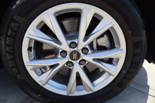 Used 2024 Audi Q3 2.0T Premium Plus image 52