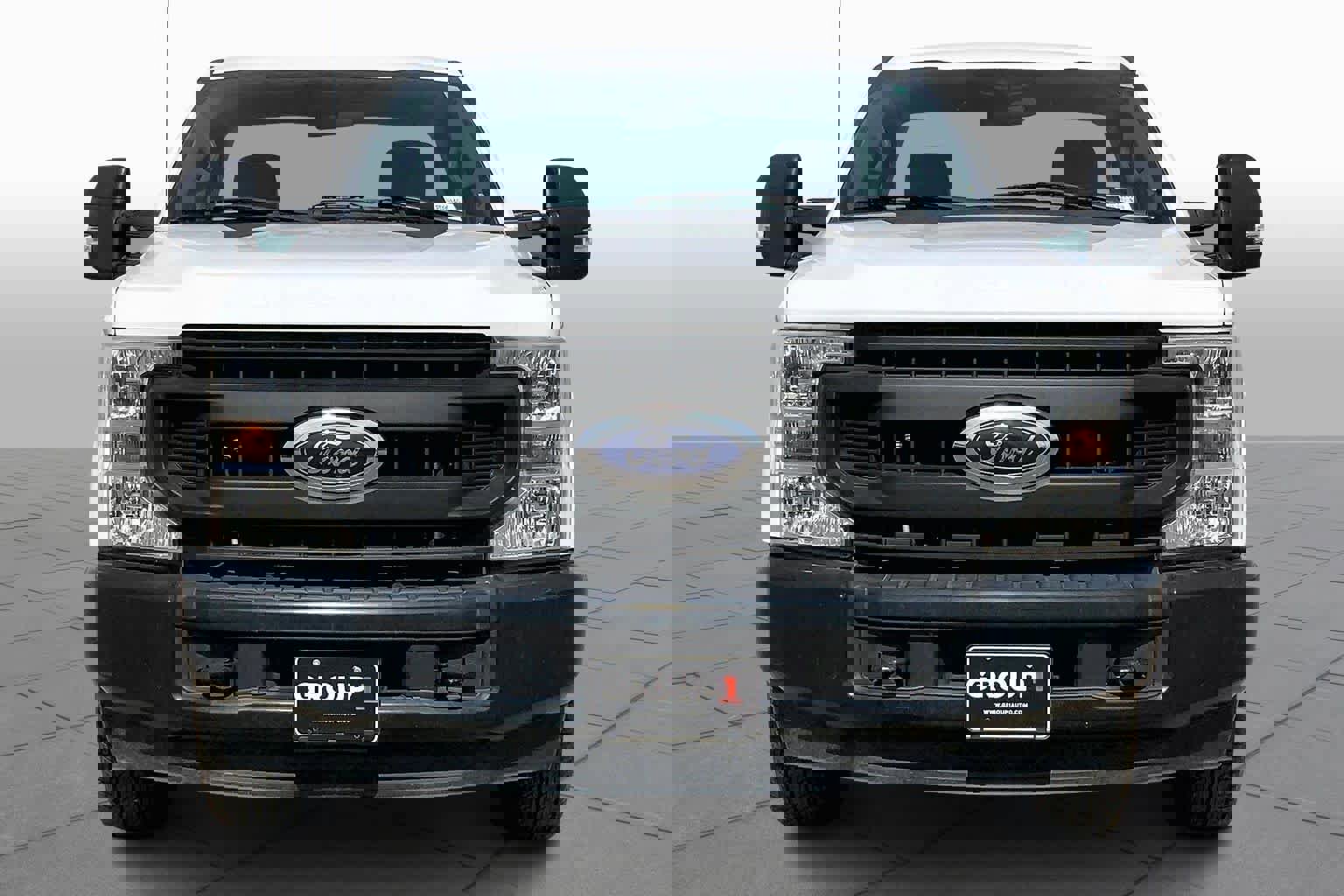 Used 2020 Ford F250 XL w/ Power Equipment Group image 4