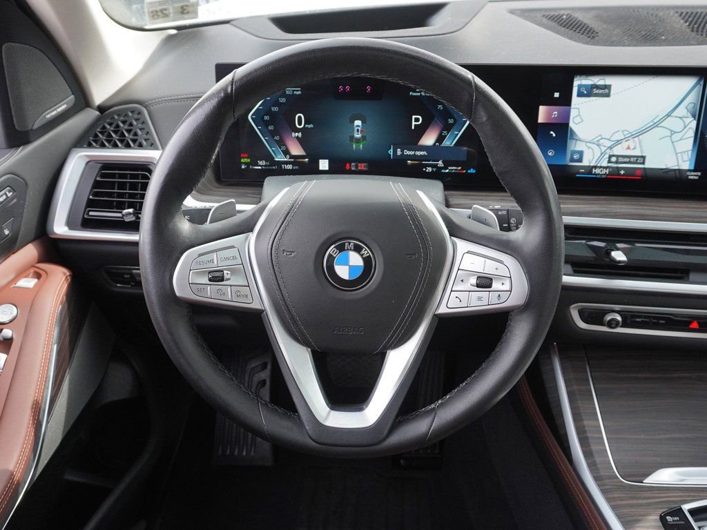 Used 2023 BMW X7 xDrive40i w/ Premium Package image 44