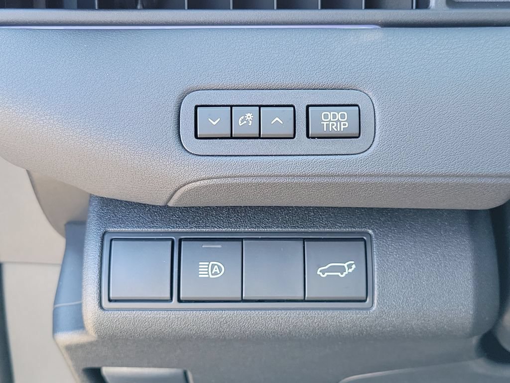 New 2026 Toyota C-HR AWD/4WD image 25